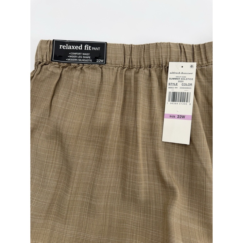 Alfred Dunner Beige Tan Dress Pants Button Detail Elastic Waist Plus Size 22W - Picture 4 of 8